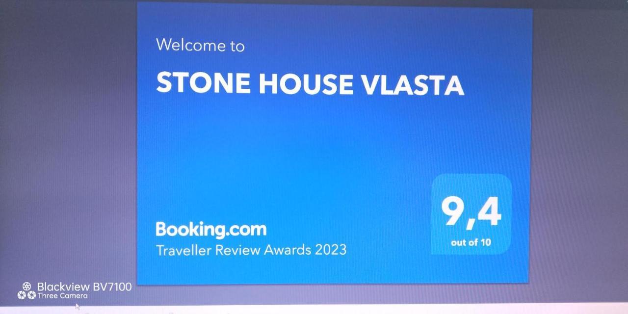 Stone House Vlasta Drnis Exterior photo