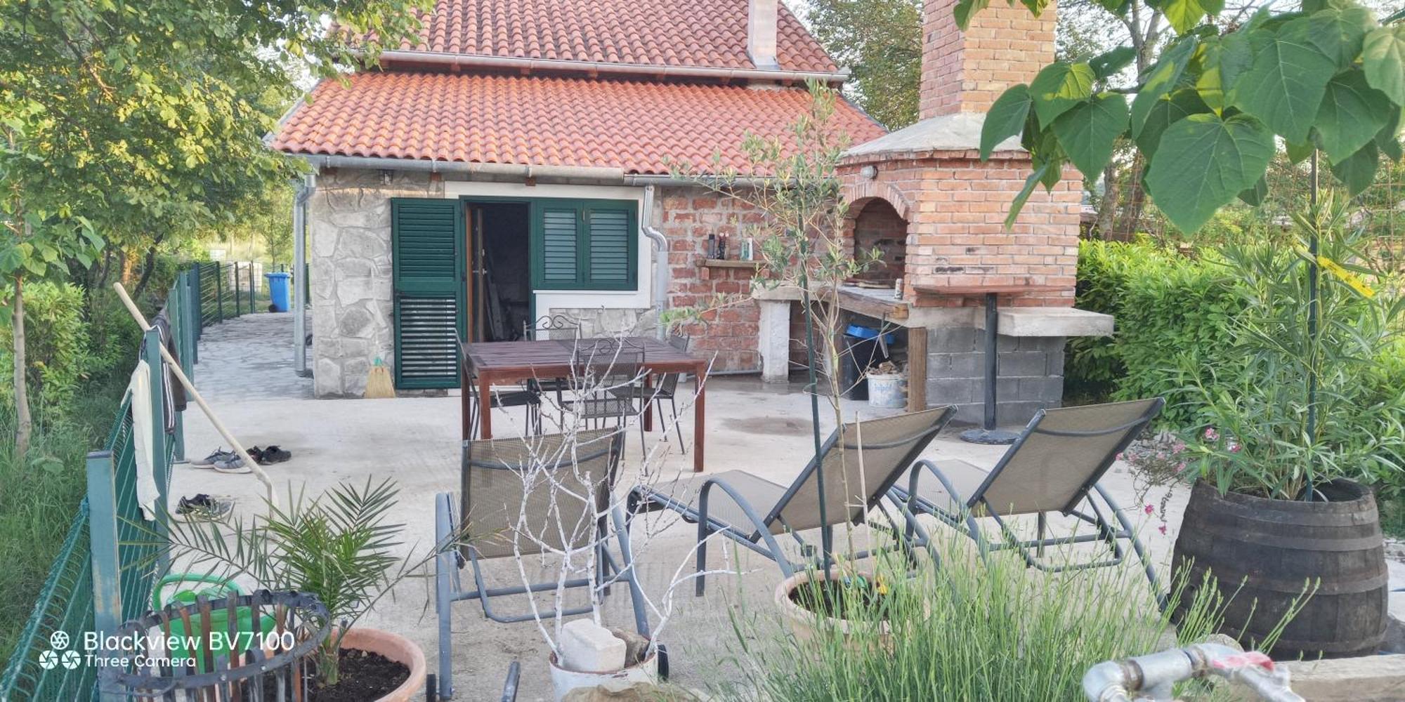 Stone House Vlasta Drnis Exterior photo